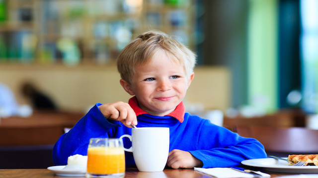 Le petit-déjeuner est essentiel pour la santé des enfants : voici comment le rendre plus sain