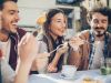 Voici le nombre de mastications nécessaires pour perdre du poids, mieux digérer et bien plus encore Mastication
